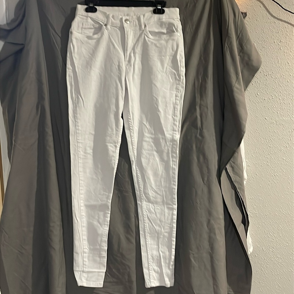 White Venus skinny jeans